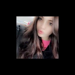 Meet your Posher, Bella